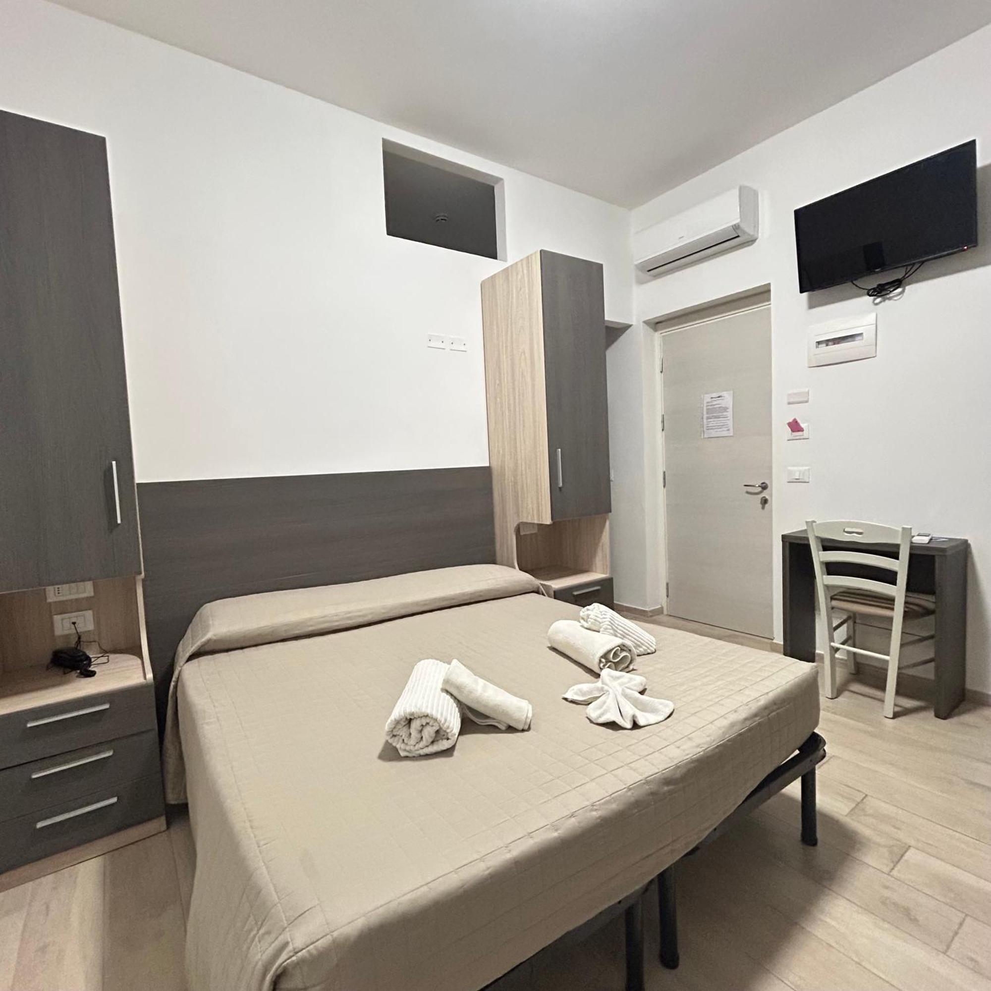 Hotel Bed And Book Rimini Zewnętrze zdjęcie